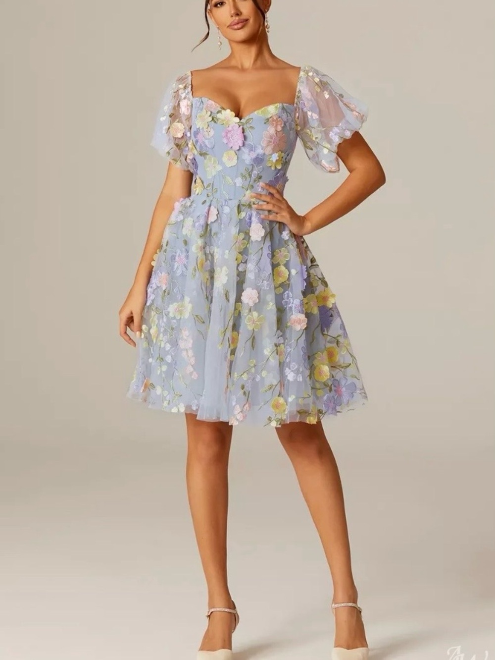 Sweetheart Puff-Sleeve Floral Mini Dress in Light Blue
